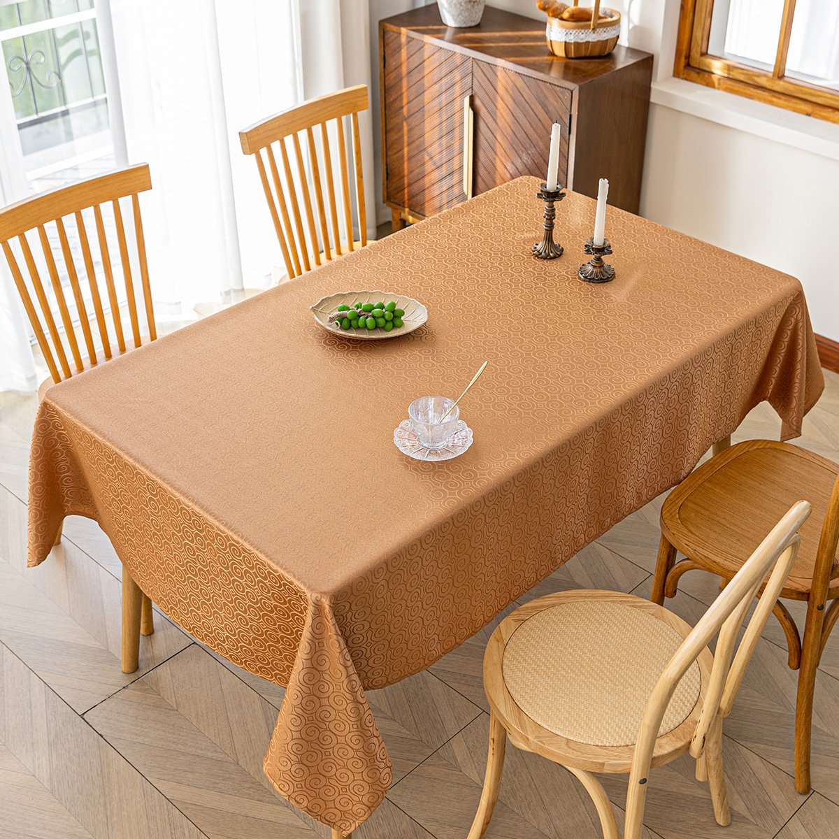 Auspicious Cloud Pattern Tablecloths with Elegant Details