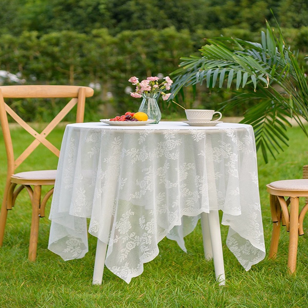 Delicate Small Floral Lace Tablecloths